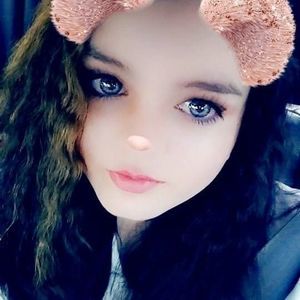 Meet your Posher, Ashton